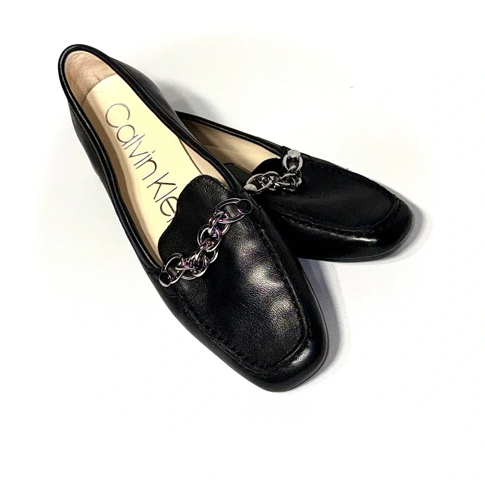 Black Leather Chain Loafers Calvin Klein Koelanna Moc Toe Flat Size 9.5